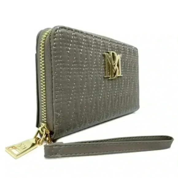 Badgley Mischka Taupe Clutch Wristlet - Picture 4 of 6